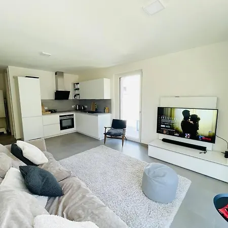 Apartment Luxury Flat In Center With Parking & Terrace *