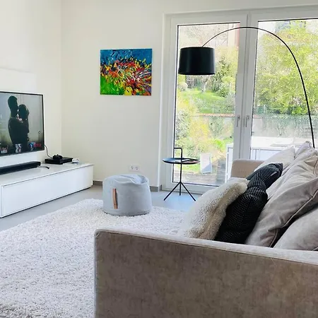 Luxury Flat In Center With Parking & Terrace Apartment *